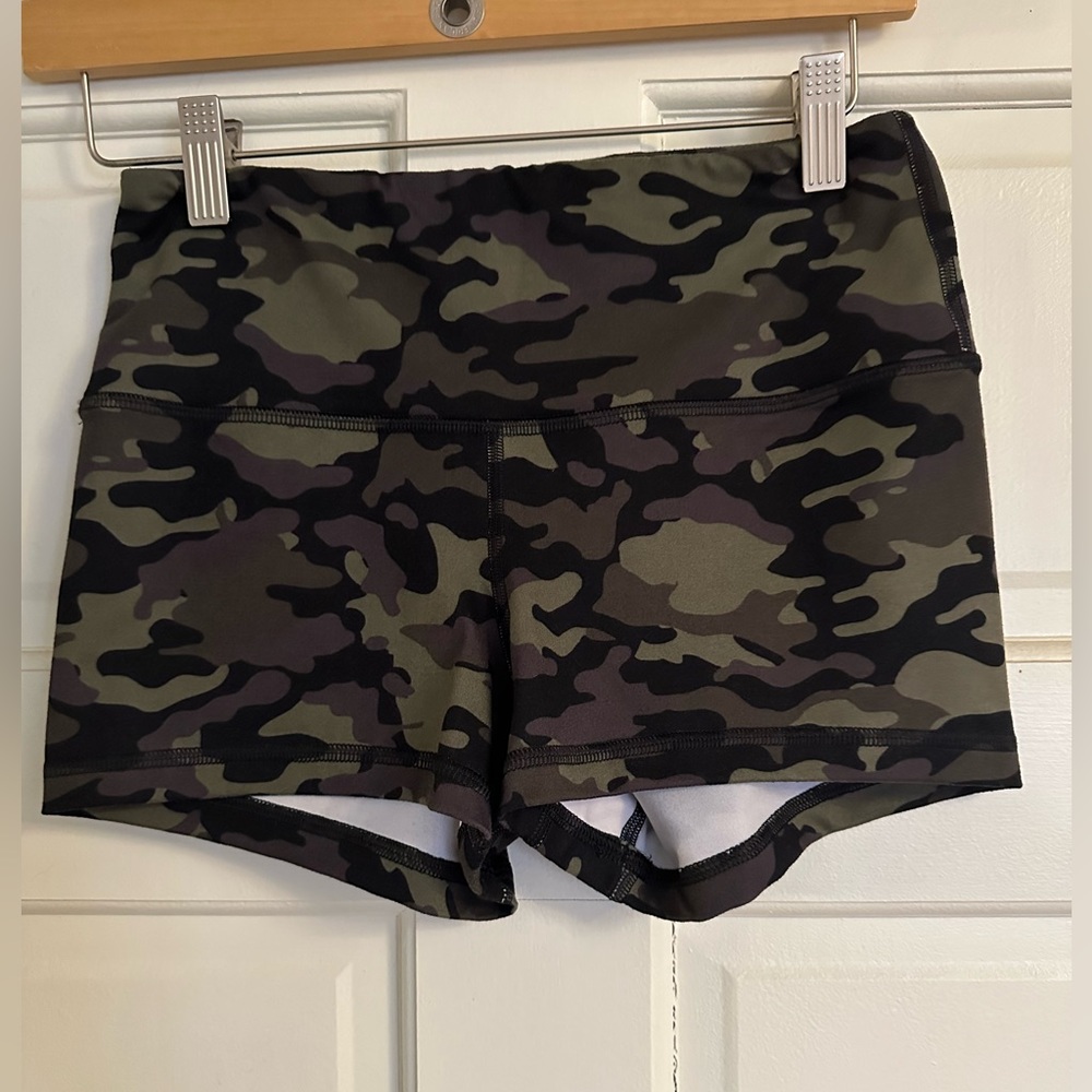 FLEO HRO camo shorts
